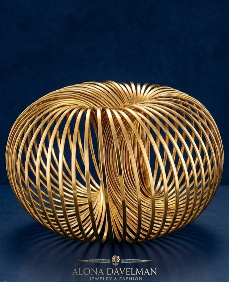 Aurelia Vortex Bracelet Gold